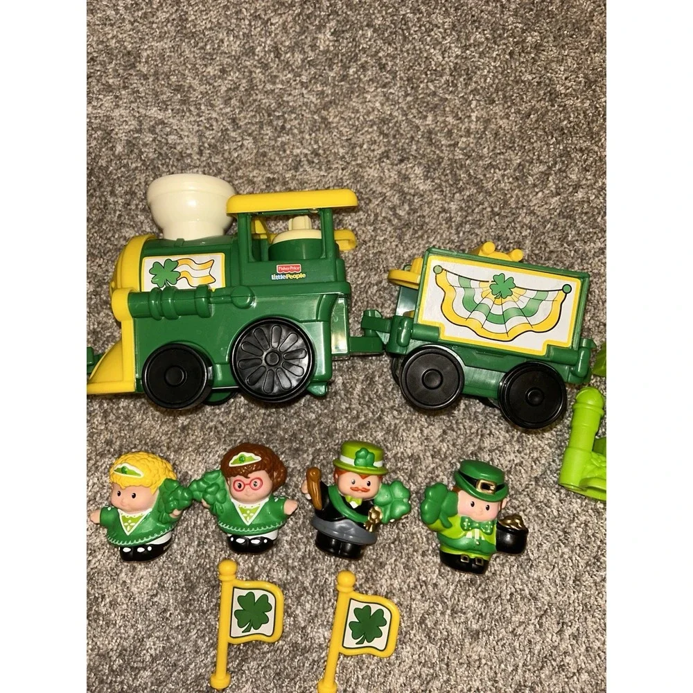 Fisher Price Little People St Patricks Day Parade Train Leprechaun Holiday Lot